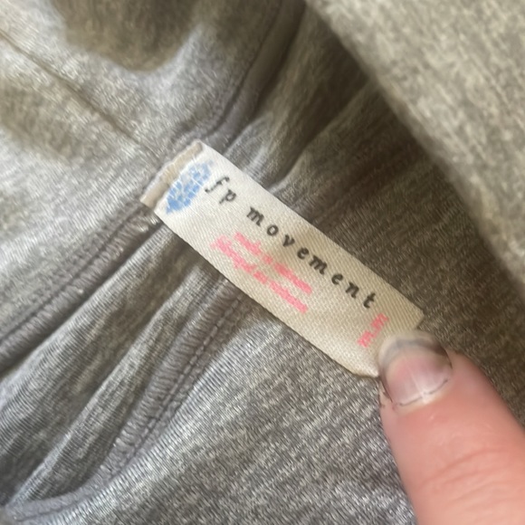 Free people movement sleeveless top medium - Picture 2 of 4